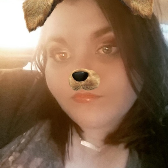 Meet your Posher, Brittany - Picture 6 of 6